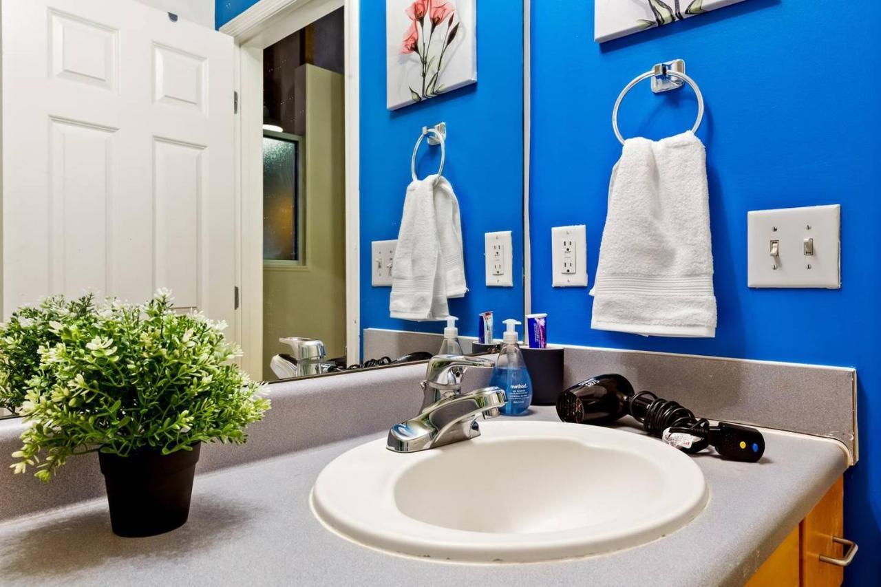 Trifecta Historic Brick 2Br Getaway Superhost Lejlighed Durham Eksteriør billede